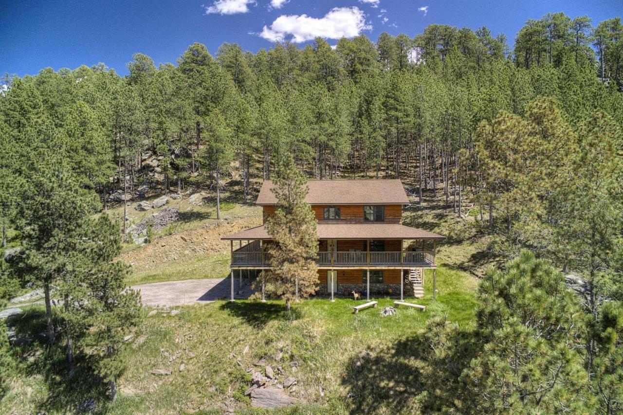 Eagle Pine Lodge 卡斯特 外观 照片